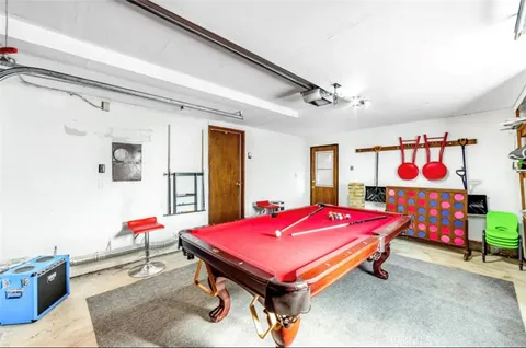 $2,575 | 404 West Mojave Boulevard, Big Bear City, CA 92314