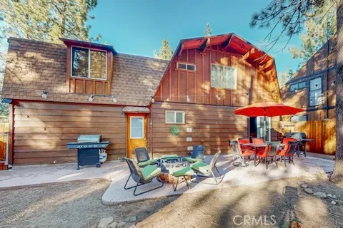 $2,575 | 404 West Mojave Boulevard, Big Bear City, CA 92314