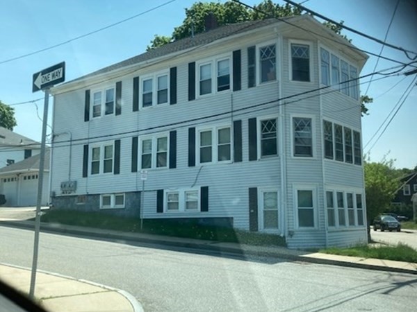 25 Spring Street Webster, MA 01570 - Photo 1 of 21 Gallery Image 1
