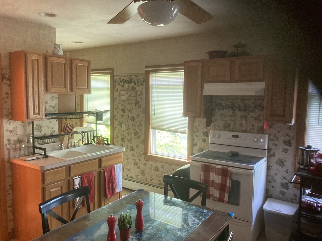 25 Spring Street Webster, MA 01570 - Photo 16 of 21 Gallery Image 16