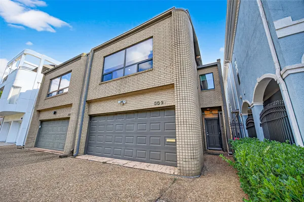 $3,999 | 3027 Bissonnet Street, Houston, TX 77005