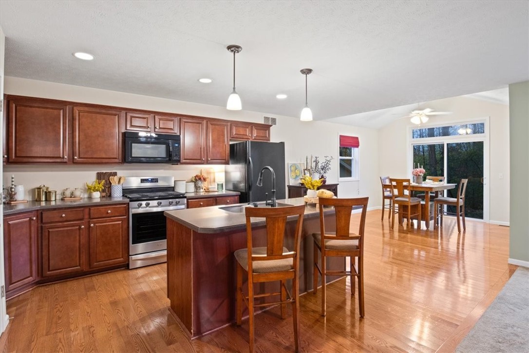 28 Brongo Lane Gates, NY 14559 - Photo 10 of 44