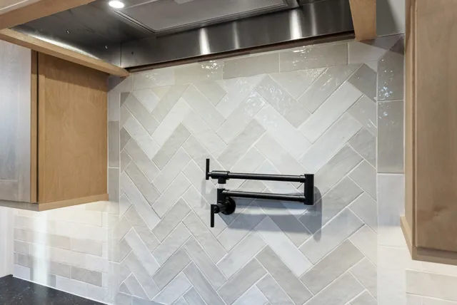 $769,500 | 1319 Shady Grove Road, Clarksville, TN 37043