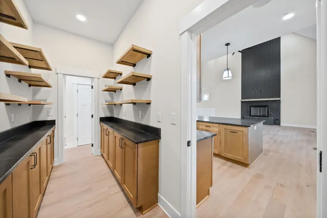 $769,500 | 1319 Shady Grove Road, Clarksville, TN 37043