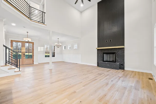 $769,500 | 1319 Shady Grove Road, Clarksville, TN 37043