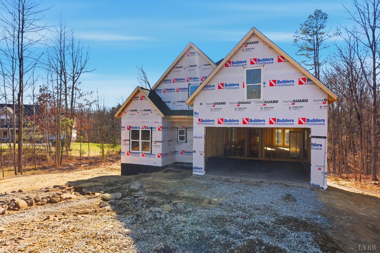 20 Semmes Court Rustburg, VA 24588 - Photo 2 of 33 a view of garage with deck