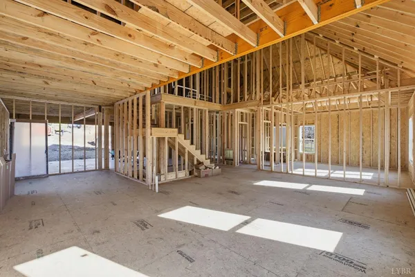 a view of a backyard of a building