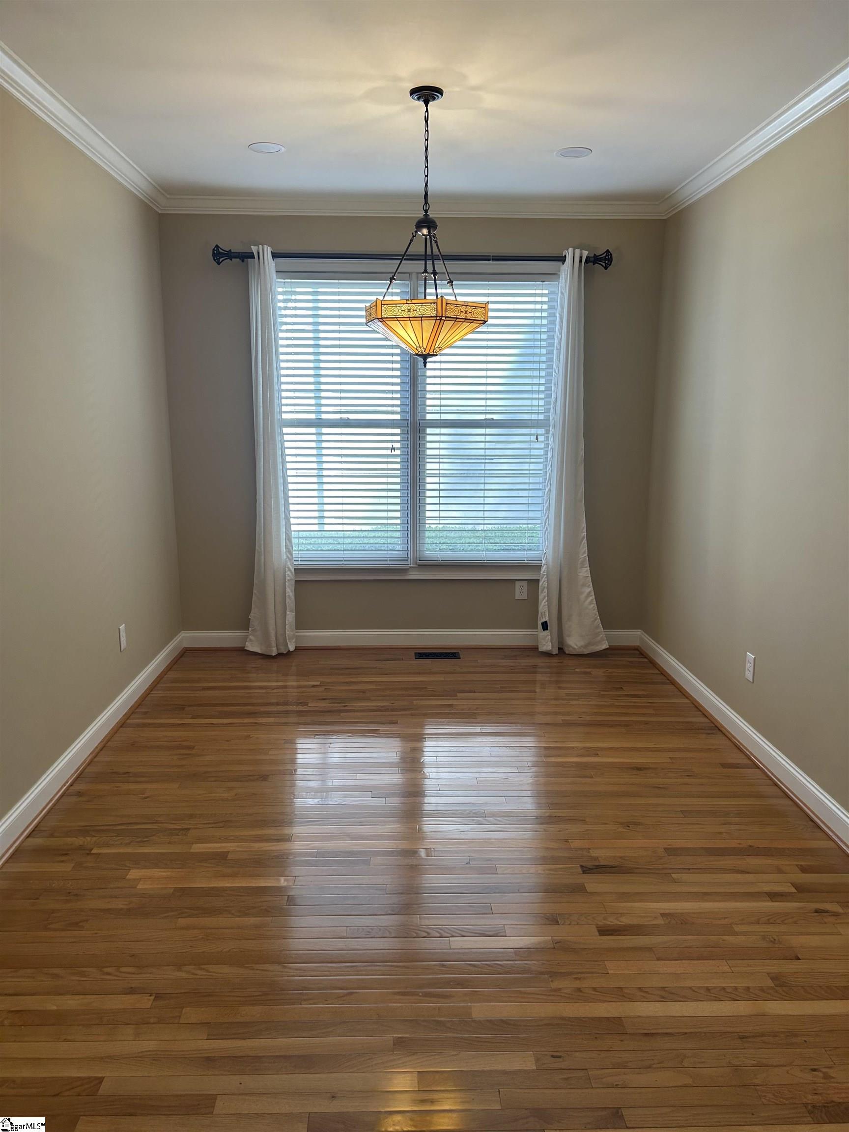 720 Rutherford Road Greenville, SC 29609 - Photo 3 of 39