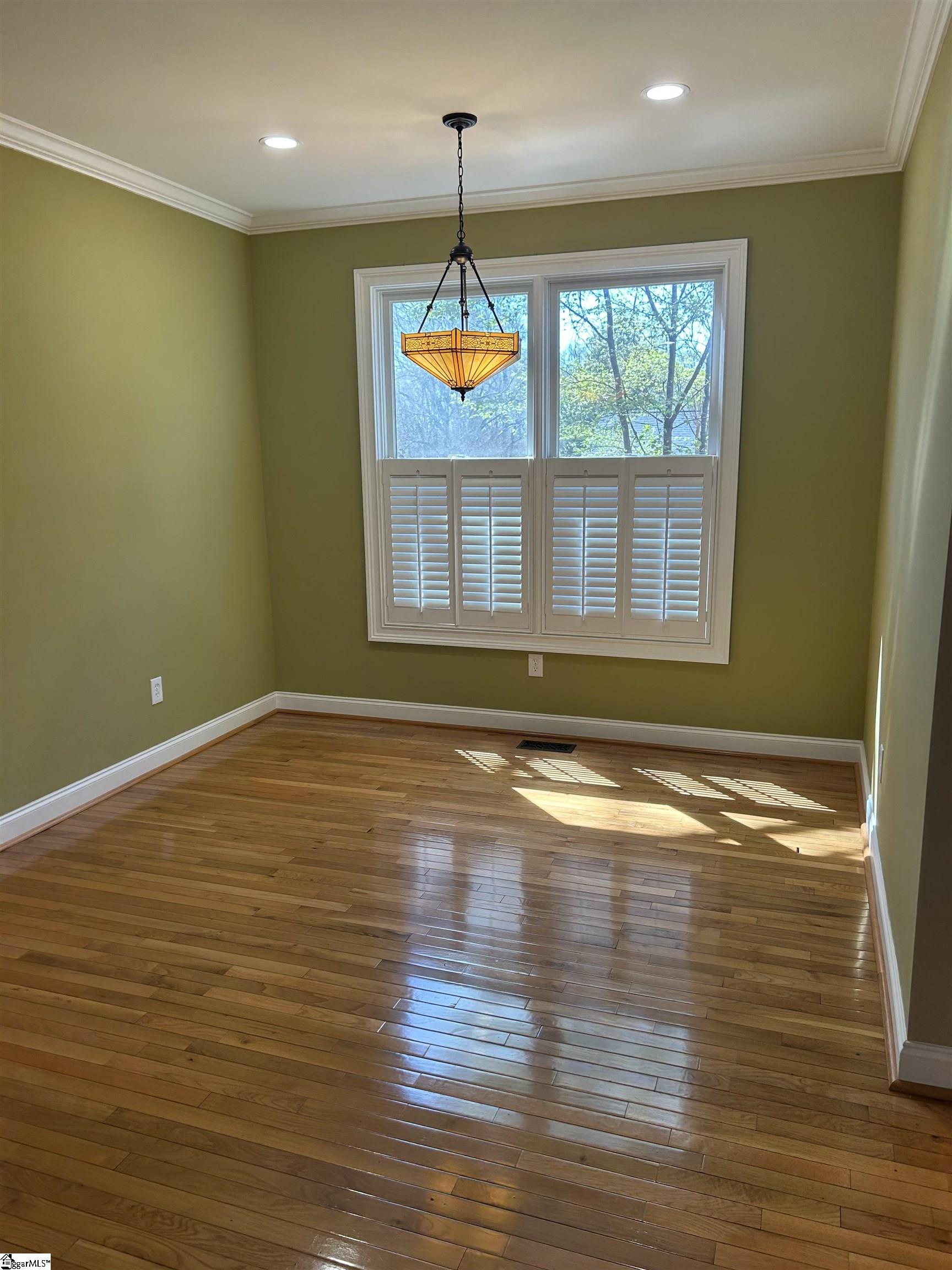 720 Rutherford Road Greenville, SC 29609 - Photo 6 of 39