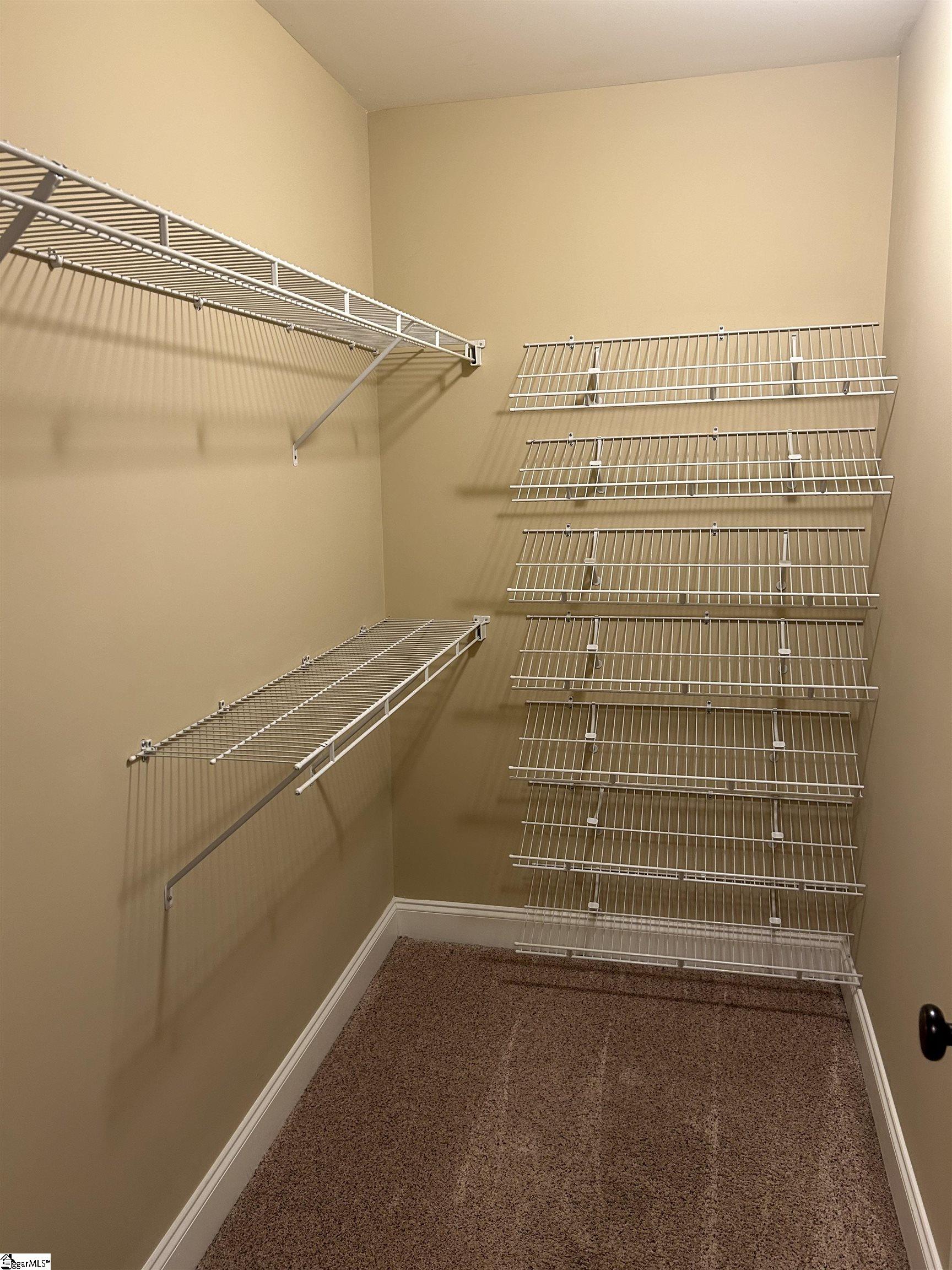 720 Rutherford Road Greenville, SC 29609 - Photo 7 of 39