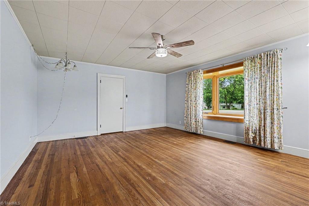 2767 Westfield Road Mount Airy, NC 27030 - Photo 5 of 26