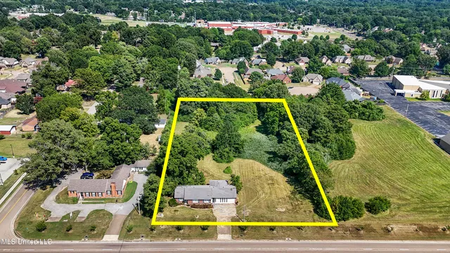 $750,000 | 6180 Cockrum Road, Olive Branch, MS 38654