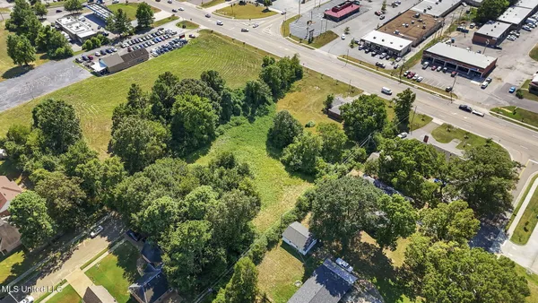 $750,000 | 6180 Cockrum Road, Olive Branch, MS 38654