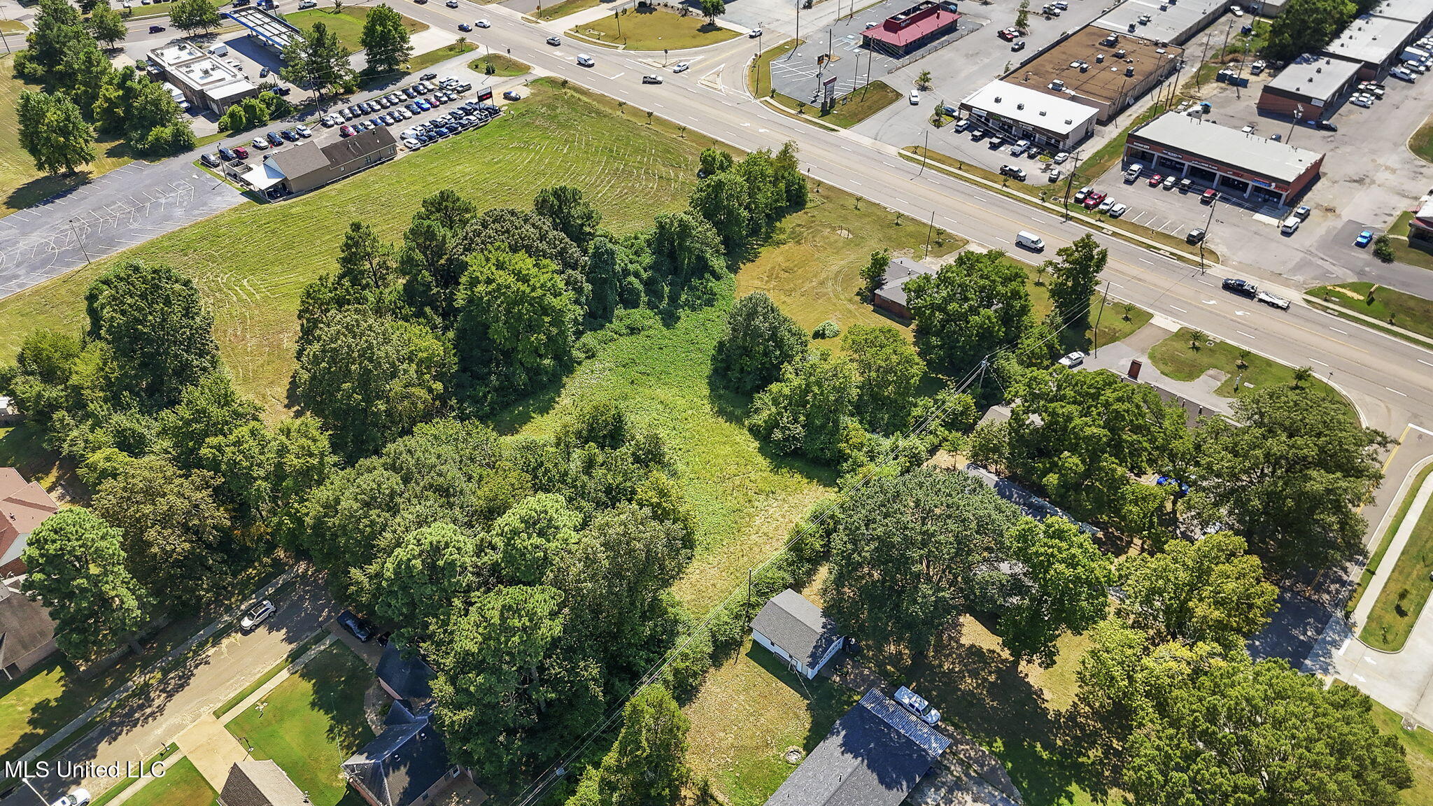 6180 Cockrum Road Olive Branch, MS 38654 - Photo 5 of 10 5-web-or-mls-6180 Cockrum Rd-5