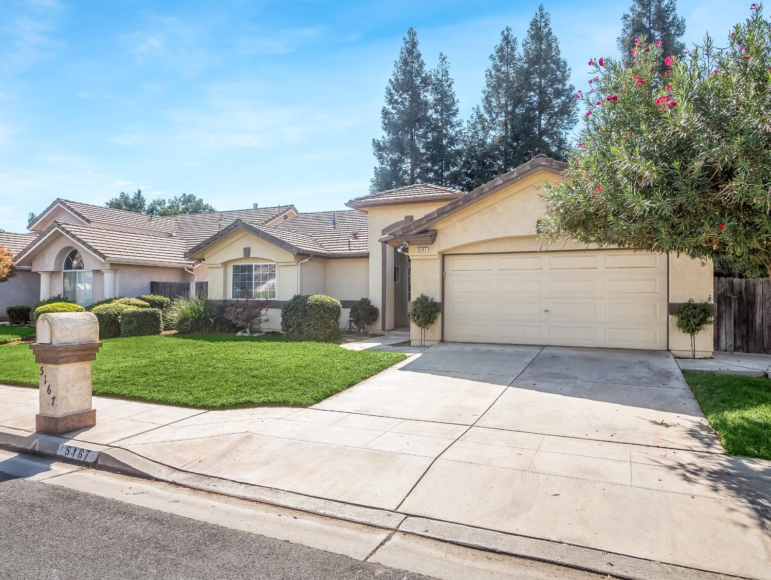 5167 West Decatur Avenue Fresno, CA 93722 - Photo 3 of 26 Gallery Image 3