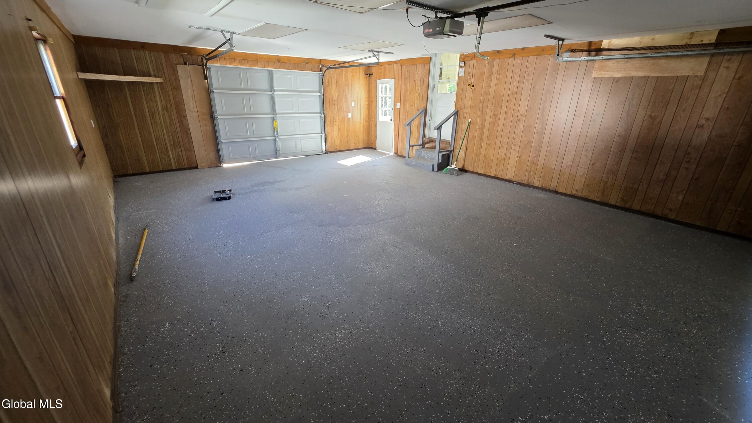 72 Cordell Road Schenectady, NY 12304 - Photo 22 of 26 Garage 2