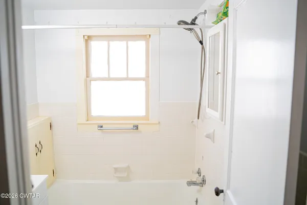 $137,500 | 220 Jennings Avenue, Parsons, TN 38363