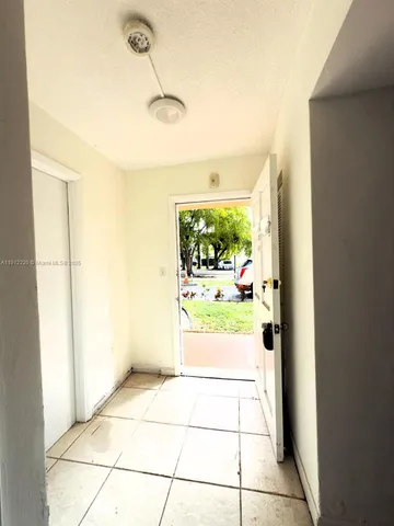 $149,000 | 1301 Northeast 191st Street, Unit F110, Miami, FL 33179