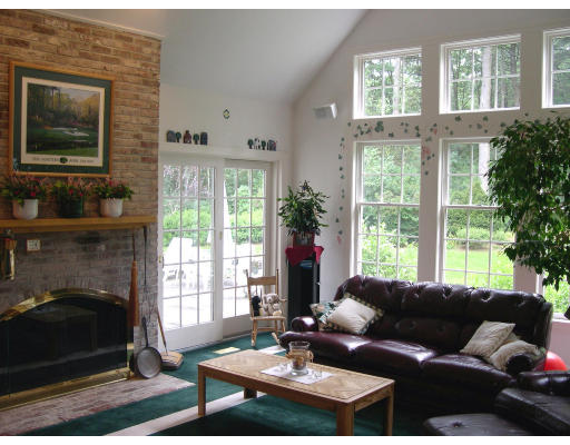 23 Dana Road Boxford, MA 01921 - Photo 13 of 21