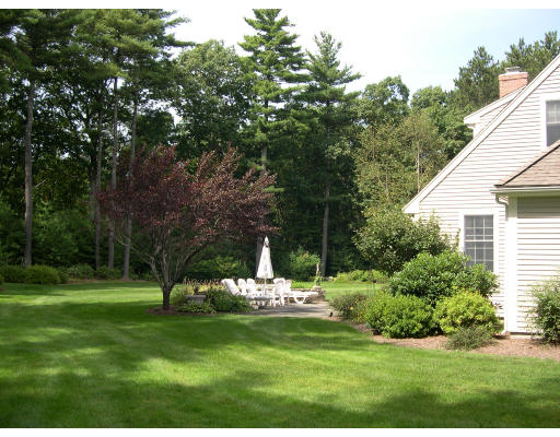 23 Dana Road Boxford, MA 01921 - Photo 4 of 21