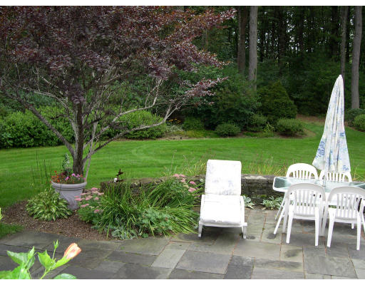 23 Dana Road Boxford, MA 01921 - Photo 8 of 21