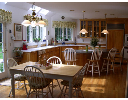 23 Dana Road Boxford, MA 01921 - Photo 9 of 21
