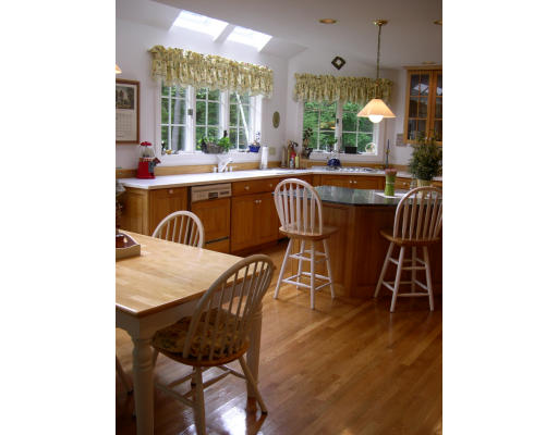23 Dana Road Boxford, MA 01921 - Photo 10 of 21