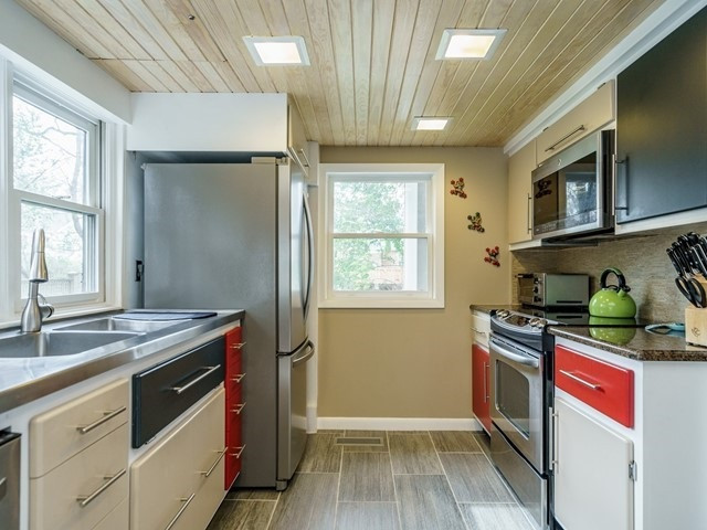 2929 Oberry Street Raleigh, NC 27607 - Photo 14 of 30 Photo 14