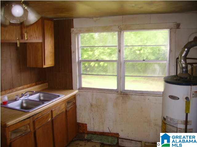 3929 George Avenue Southwest Birmingham, AL 35221 - Photo 6 of 14