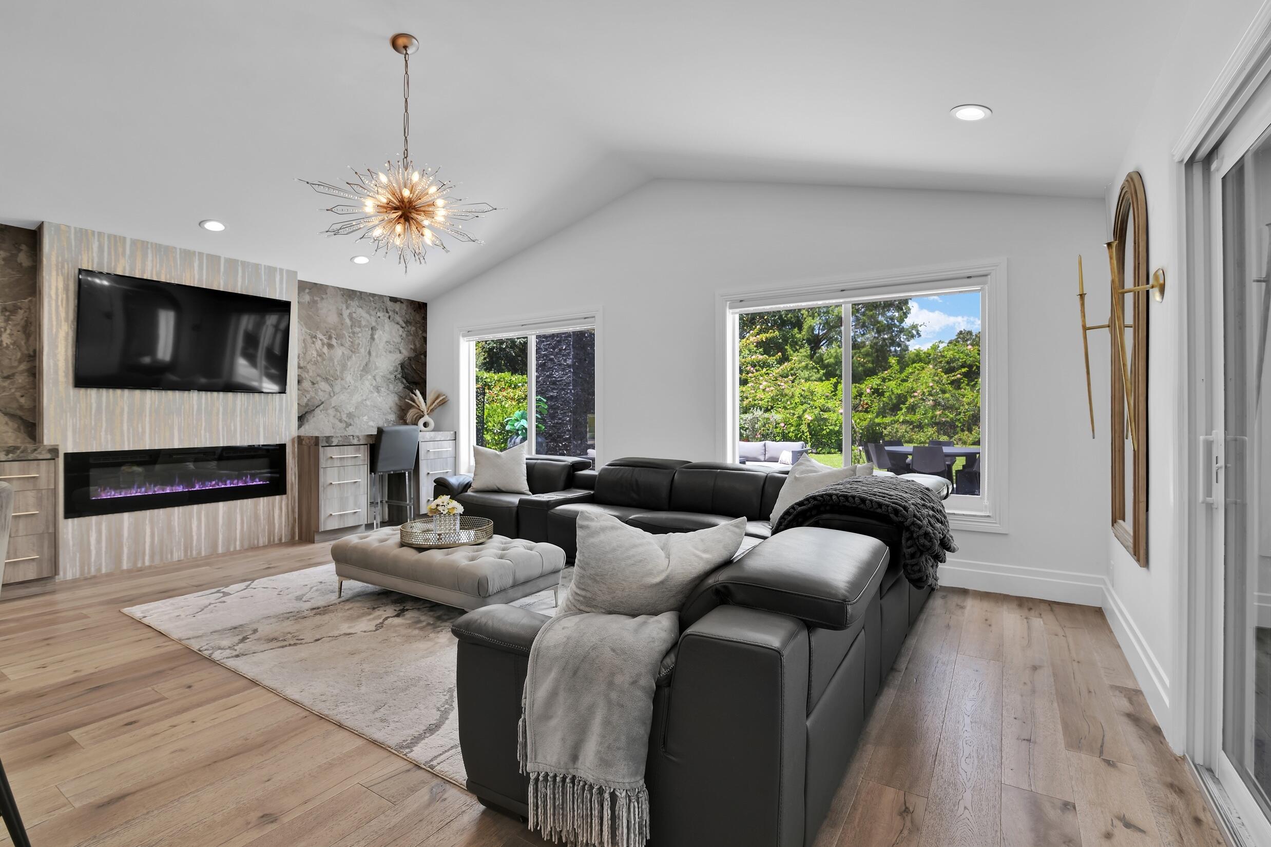 21082 North Sweetwater Lane Boca Raton, FL 33428 - Photo 19 of 75 CRM19