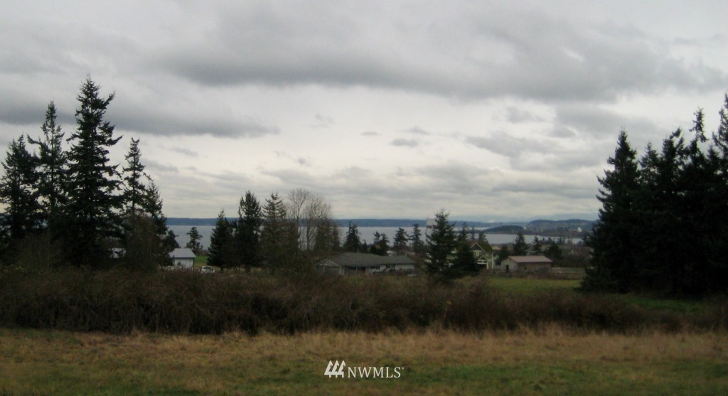 524 Basil Road Oak Harbor, WA 98277 - Photo 14 of 15 Gallery Image 14
