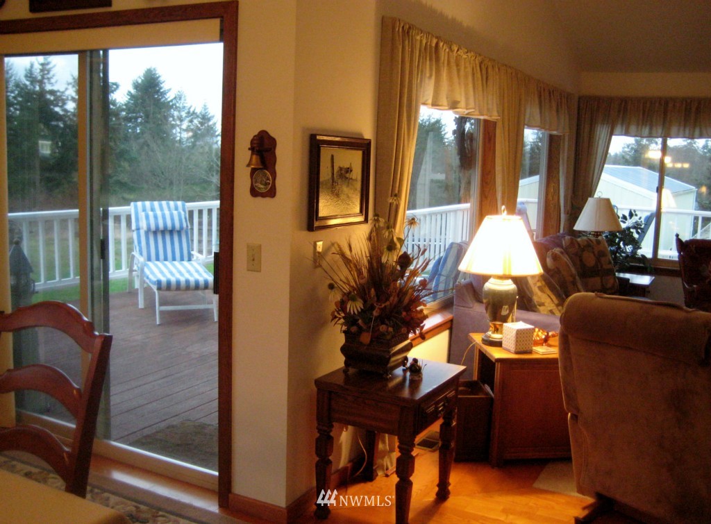 524 Basil Road Oak Harbor, WA 98277 - Photo 6 of 15 Gallery Image 6