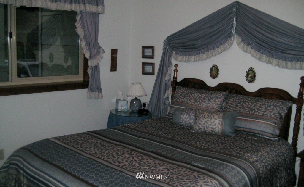 524 Basil Road Oak Harbor, WA 98277 - Photo 9 of 15 Gallery Image 9
