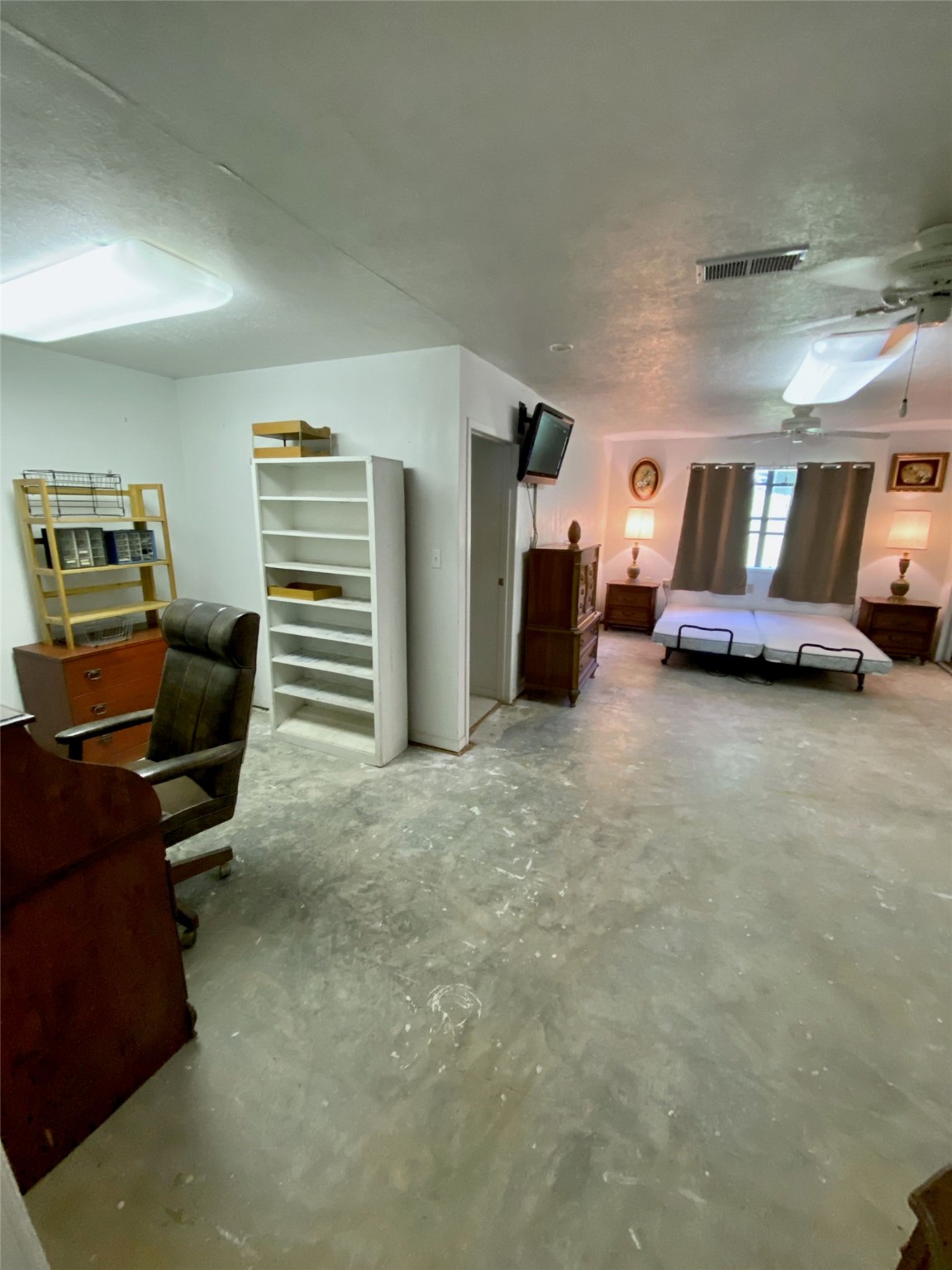 980 Hill Farm Road Coldspring, TX 77331 - Photo 14 of 22 Primary Bedroom