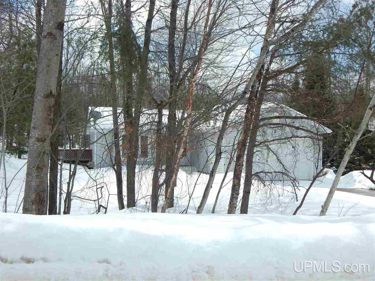 32 Southfork Road Marquette, MI 49855 - Photo 4 of 41 Gallery Image 4