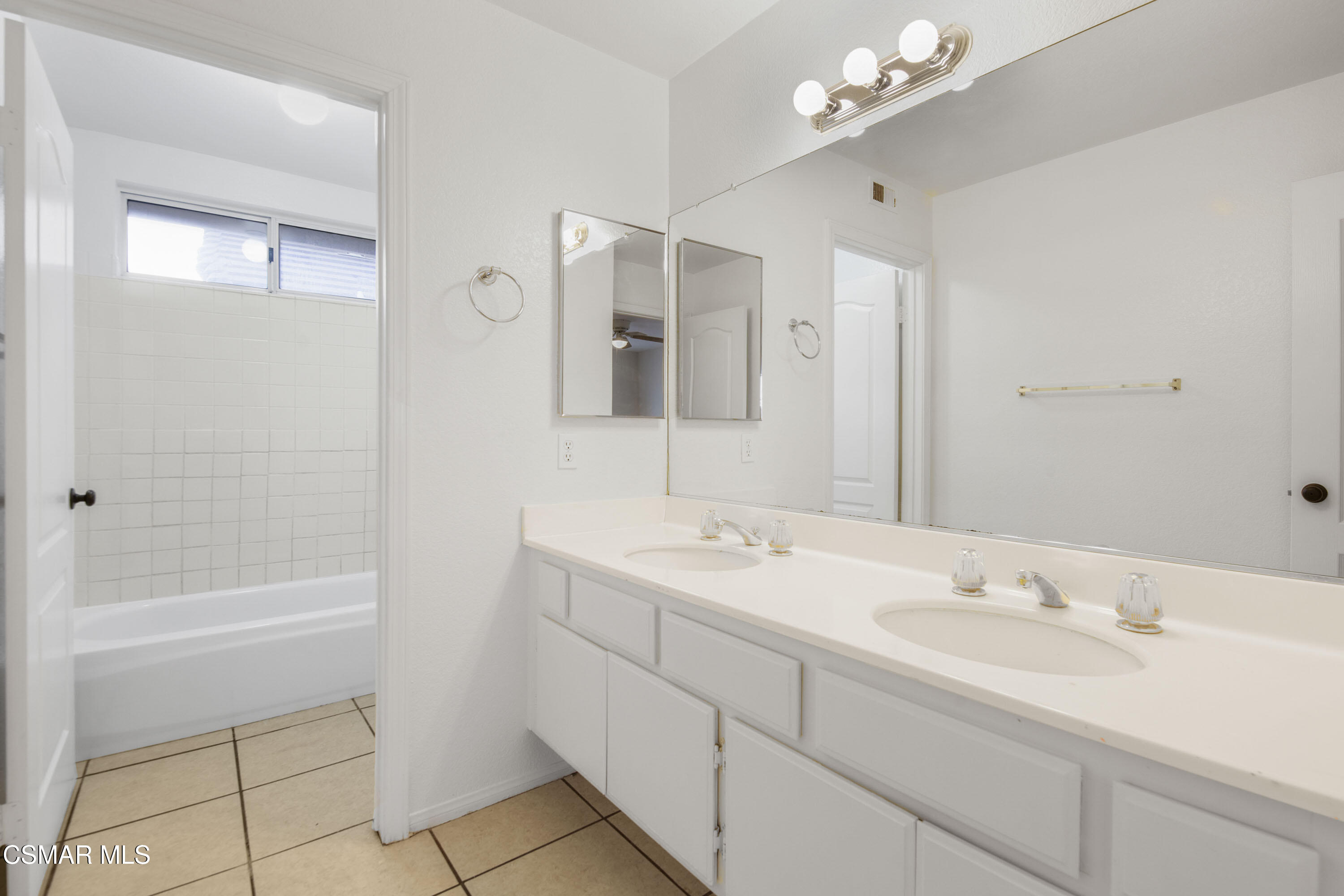 3335 Coyote Road Palmdale, CA 93550 - Photo 45 of 57 3335 Coyote Rd, Palmdale -HsHprod- (38)