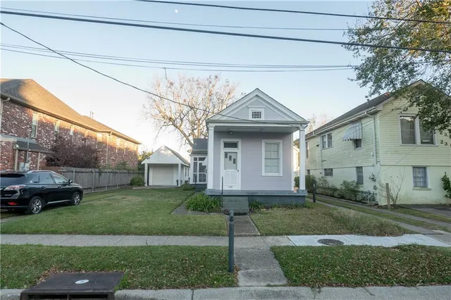 $430,000 | 239 Focis Street, Metairie, LA 70005