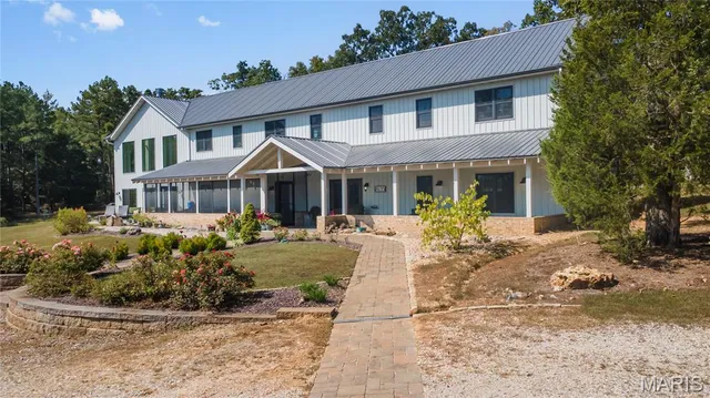 $799,000 | 8135 Hwy J, Perryville, MO 63775