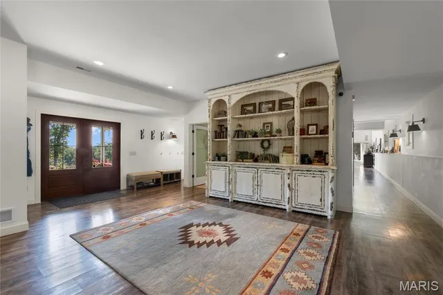 $799,000 | 8135 Hwy J, Perryville, MO 63775