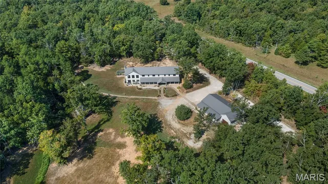 $799,000 | 8135 Hwy J, Perryville, MO 63775