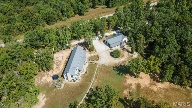 $799,000 | 8135 Hwy J, Perryville, MO 63775