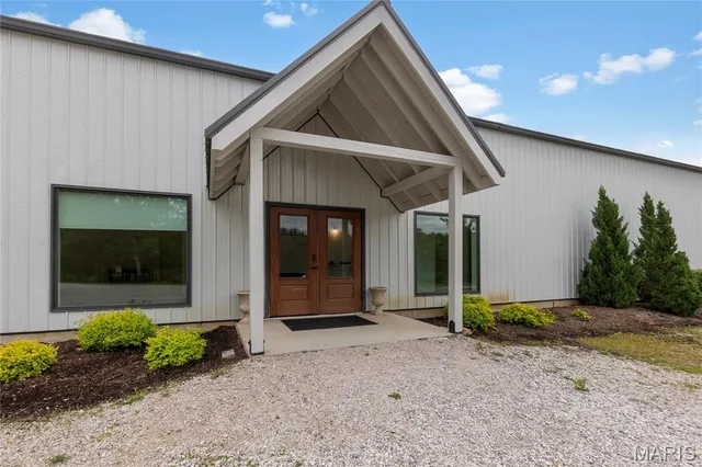 $799,000 | 8135 Hwy J, Perryville, MO 63775