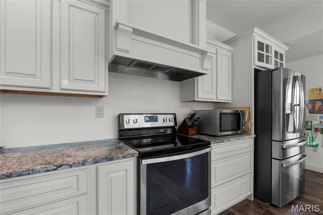 $799,000 | 8135 Hwy J, Perryville, MO 63775