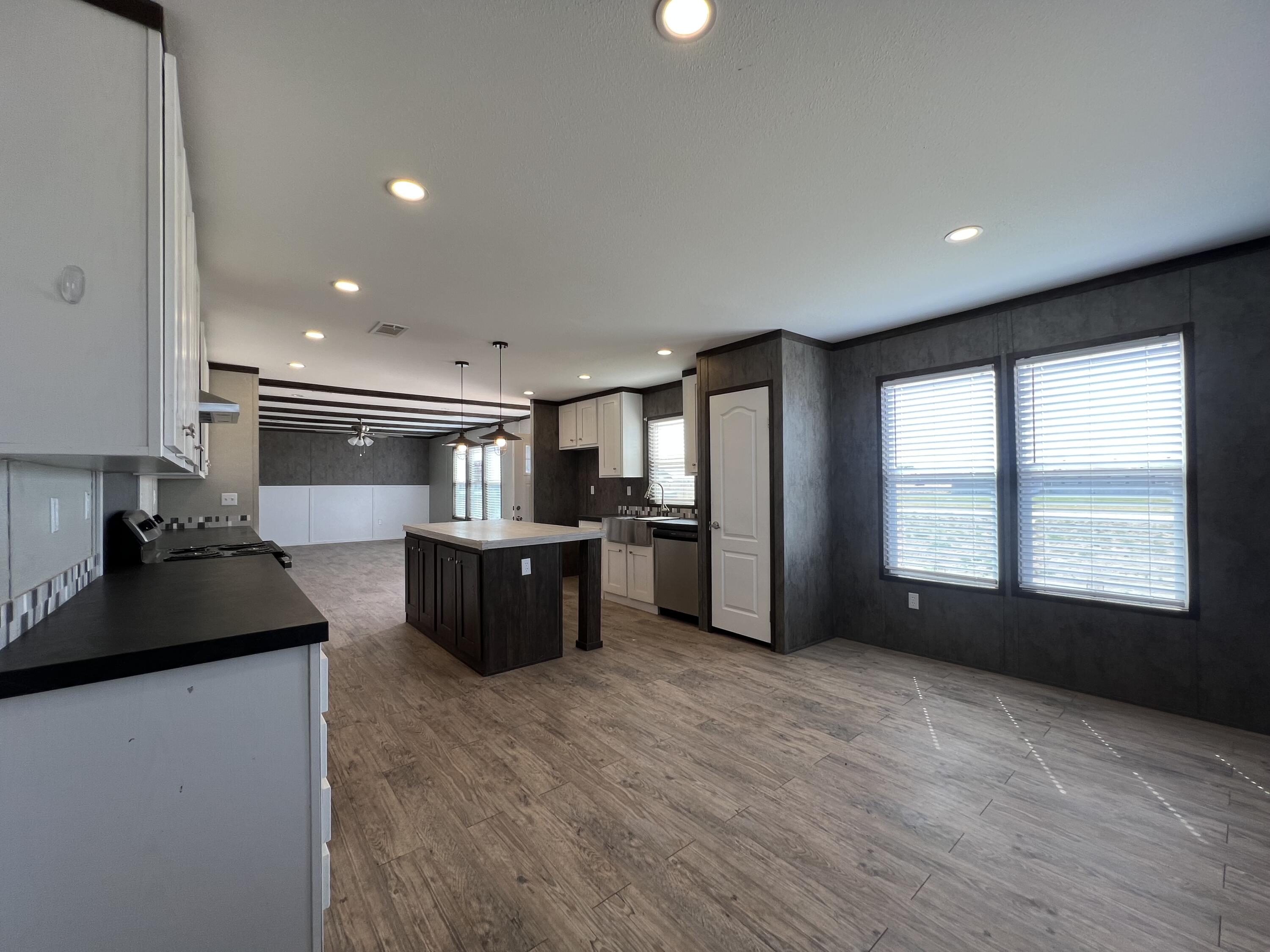 3113 Sparrow Road Lubbock, TX 79407 - Photo 10 of 32 IMG_8604