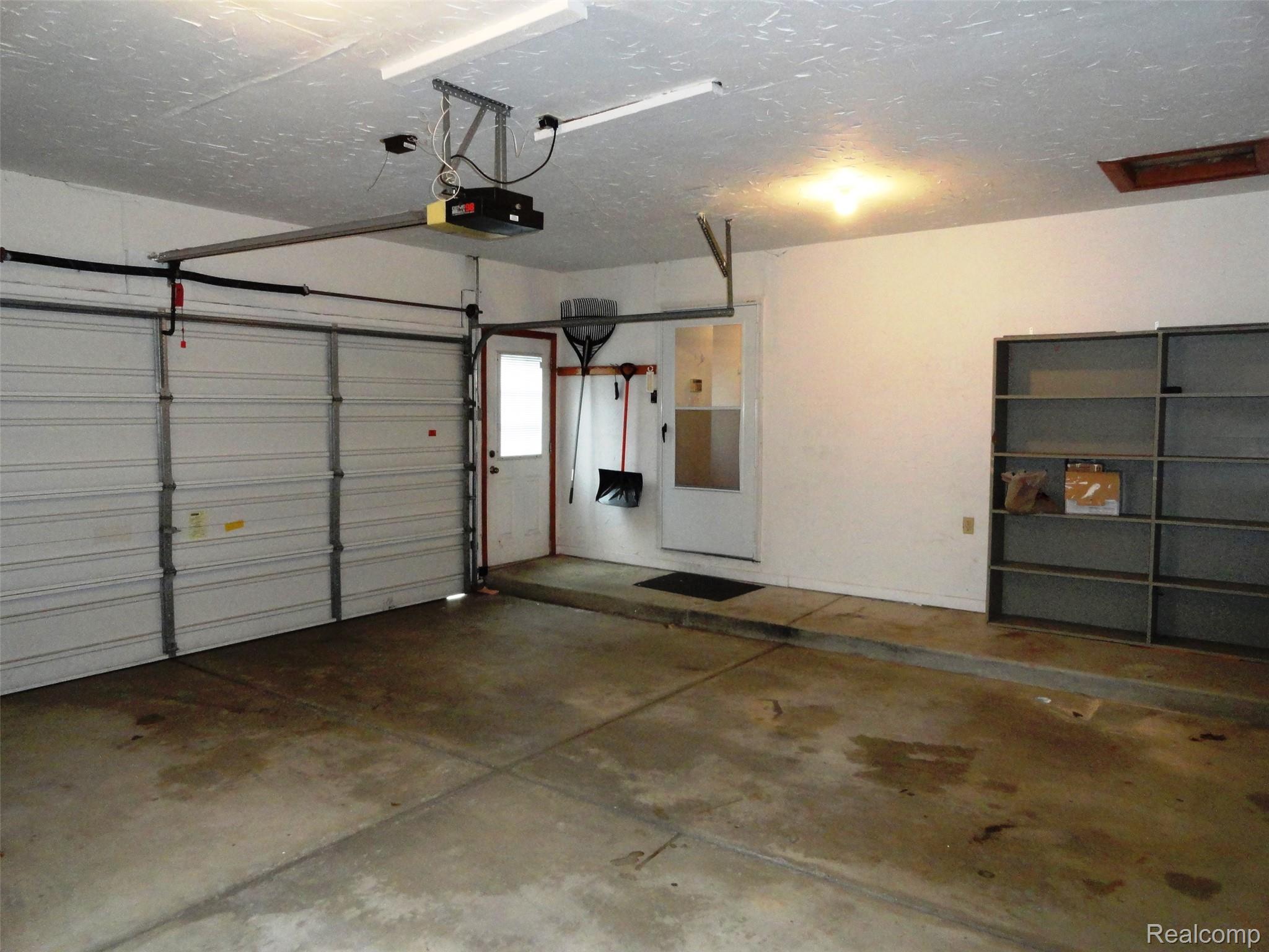 2951 Walbridge Drive Rochester, MI 48307 - Photo 20 of 20 20.JPG