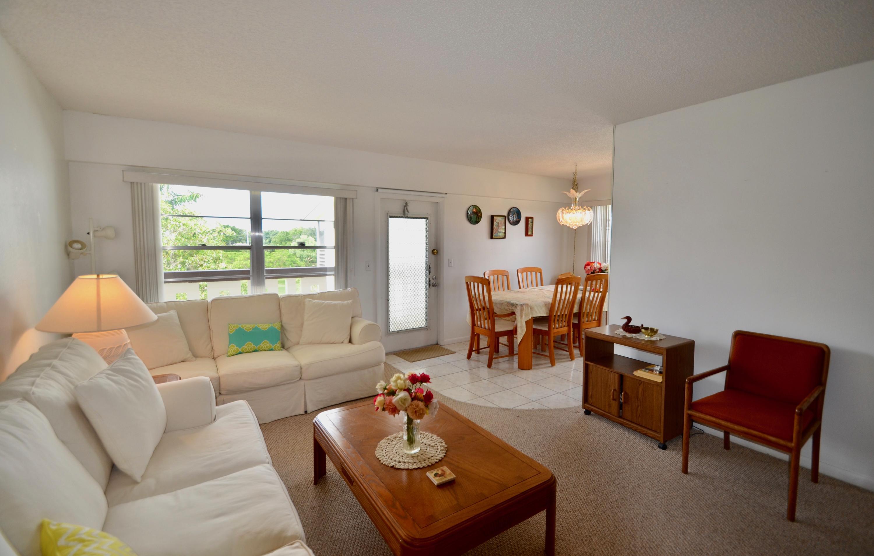 122 Suffolk C Boca Raton, FL 33434 - Photo 1 of 26 1 Living and Dining Room