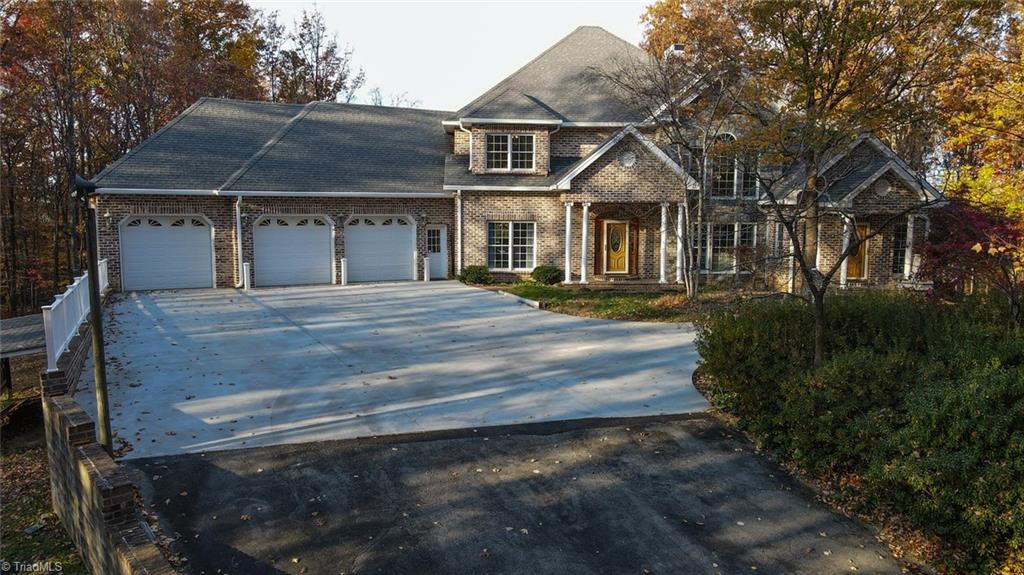 4570 Clingman Road Ronda, NC 28670 - Photo 1 of 48 Gallery Image 1
