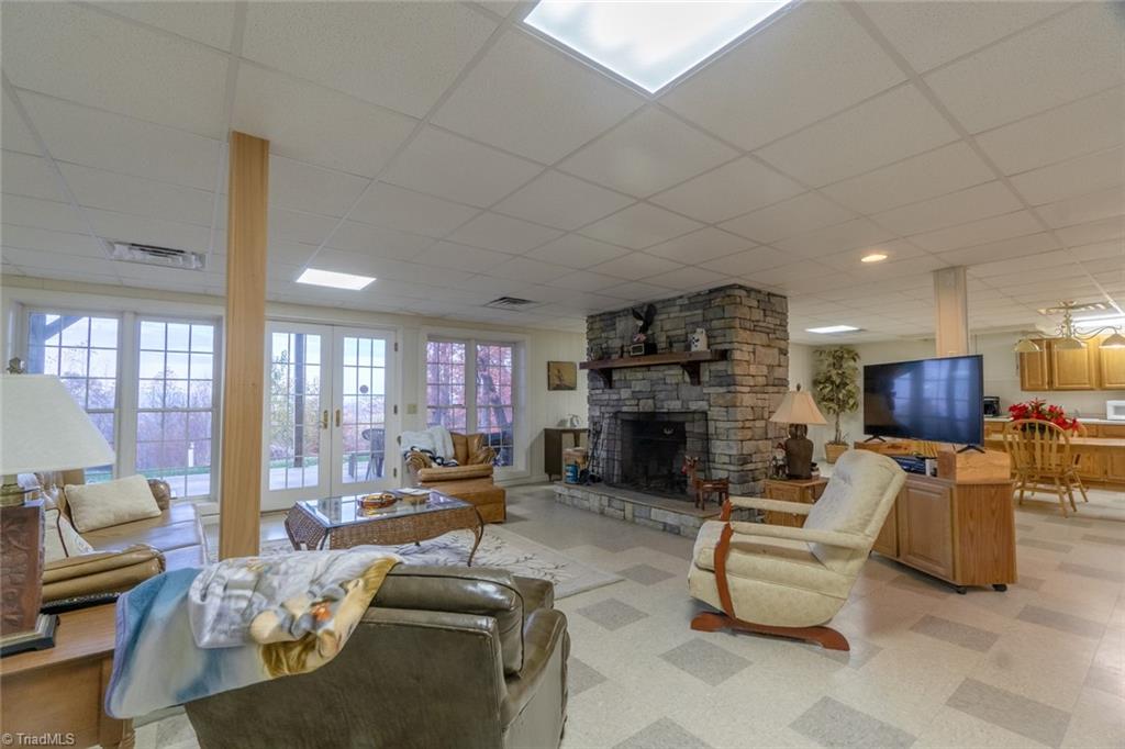 4570 Clingman Road Ronda, NC 28670 - Photo 35 of 48 Gallery Image 35