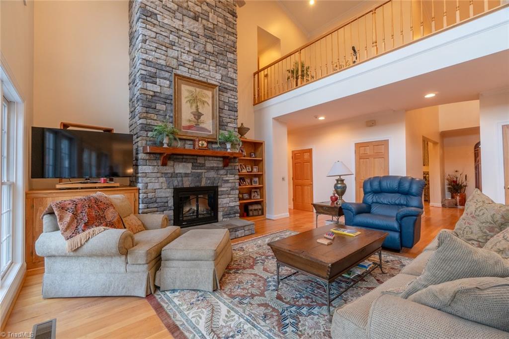 4570 Clingman Road Ronda, NC 28670 - Photo 5 of 48 Gallery Image 5