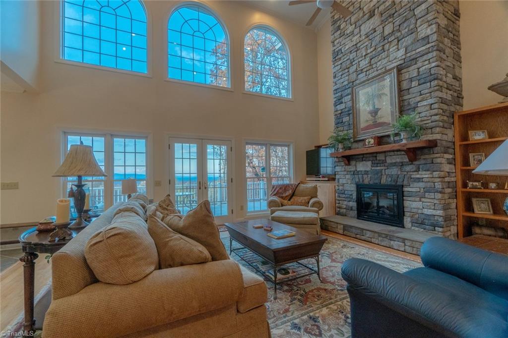 4570 Clingman Road Ronda, NC 28670 - Photo 6 of 48 Gallery Image 6